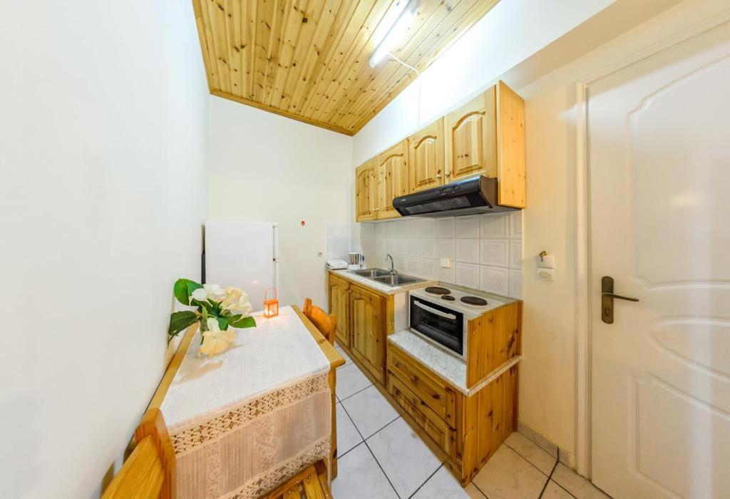 Apartment Georgia Argassi