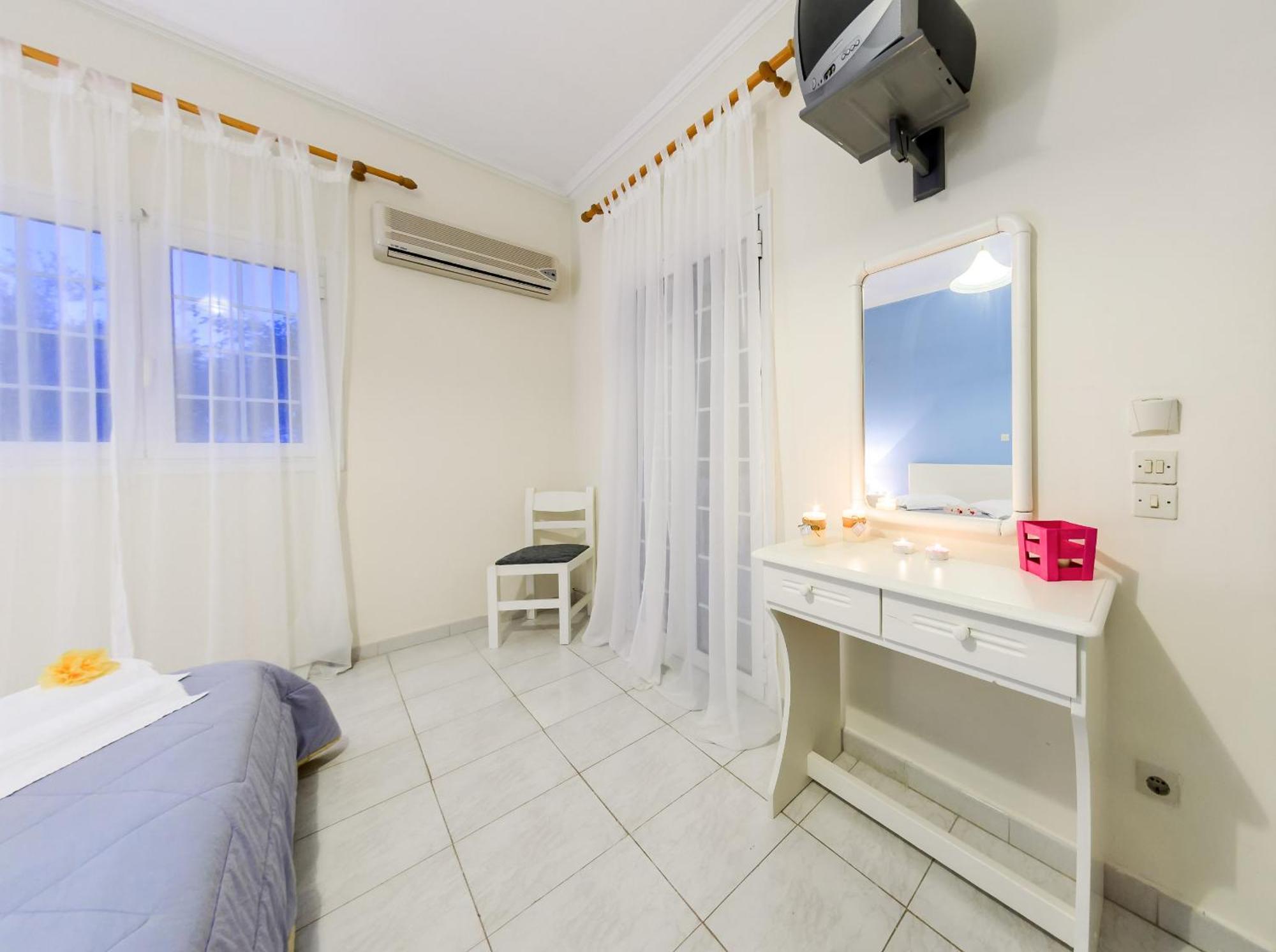 Apartment Georgia Argassi